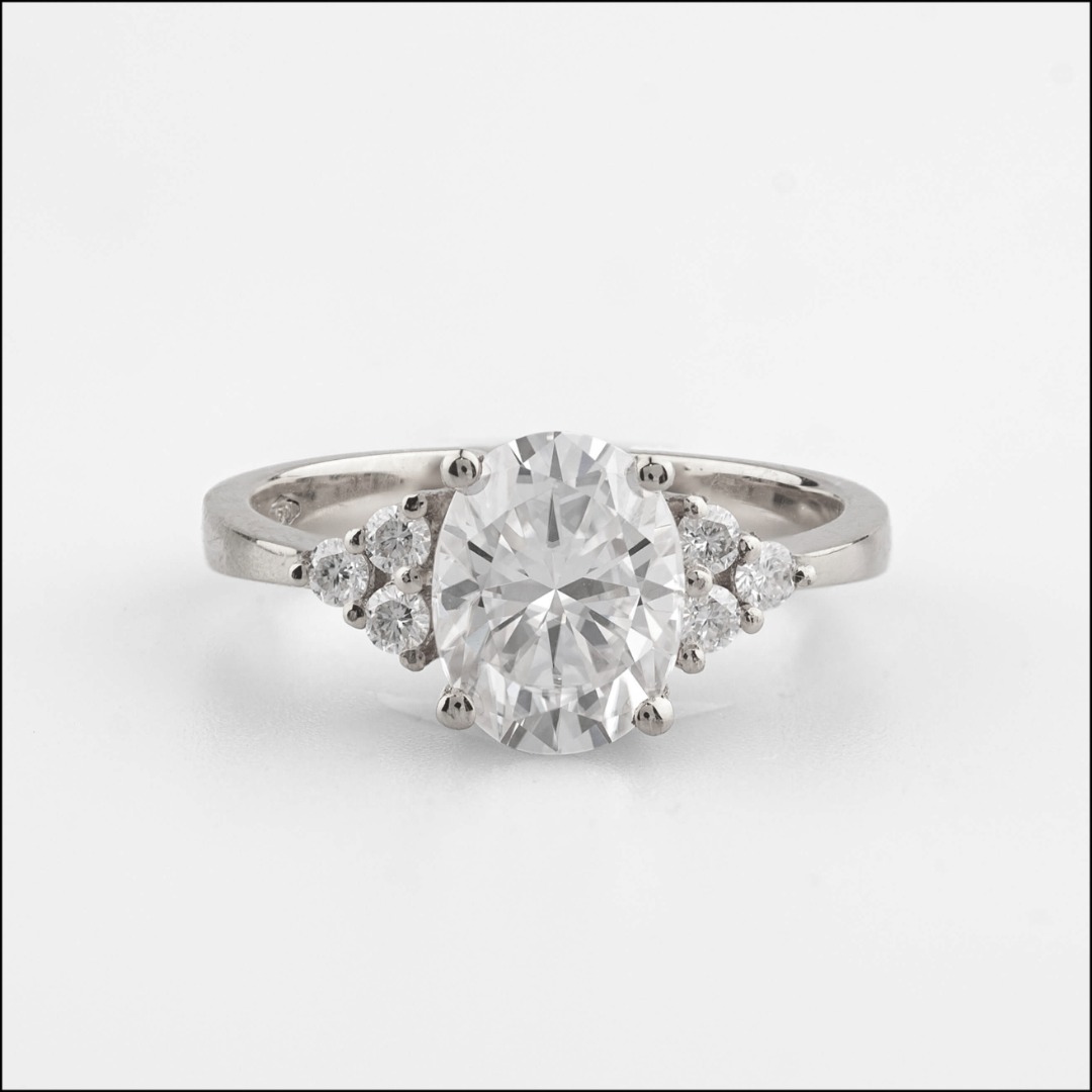 Luthien Moissanite Ring | Dynasty Collection